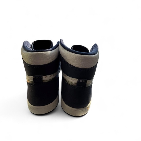 Air Jordan 1 Retro High OG CO.JP “Midnight Navy” - Picture 4 of 7